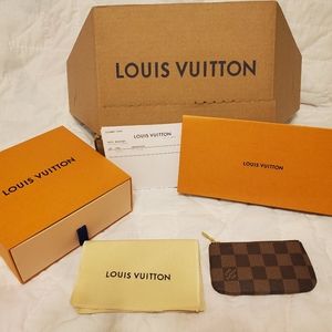 Louis Vuitton Key pouch